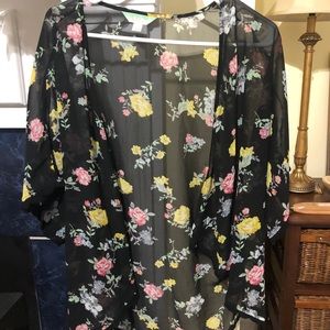 Black Floral Kimono XS Oversized